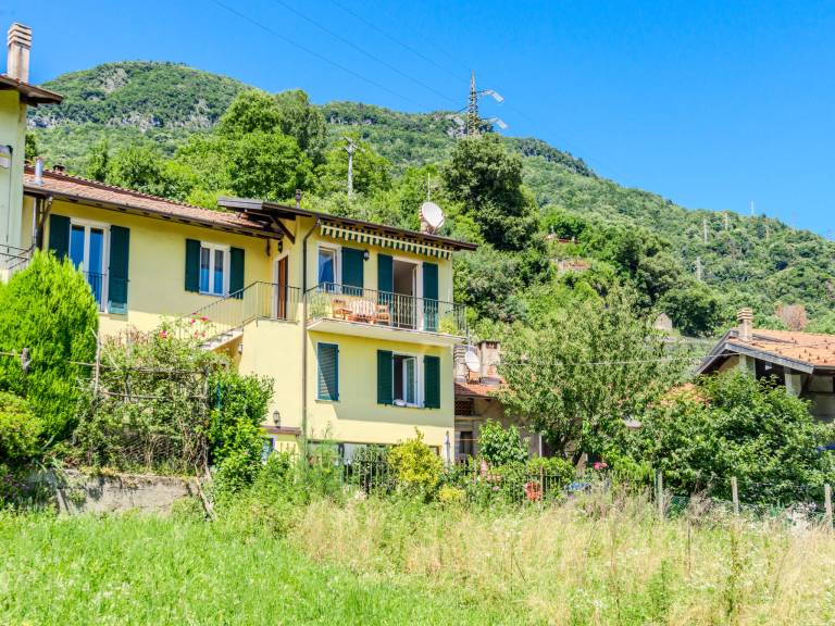 Apartment  Gravedona ed Uniti