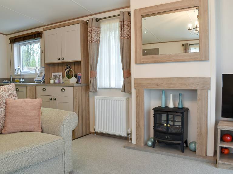Child-friendly cottage | River view | Pets allowed in Gloucester
