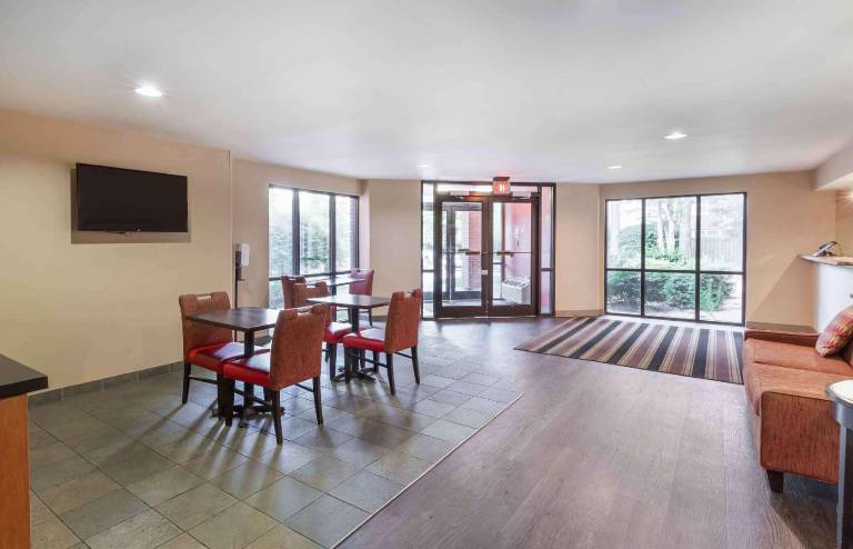 Extended Stay America Select Suites - Raleigh - Cary - Regency Parkway South — photo 5