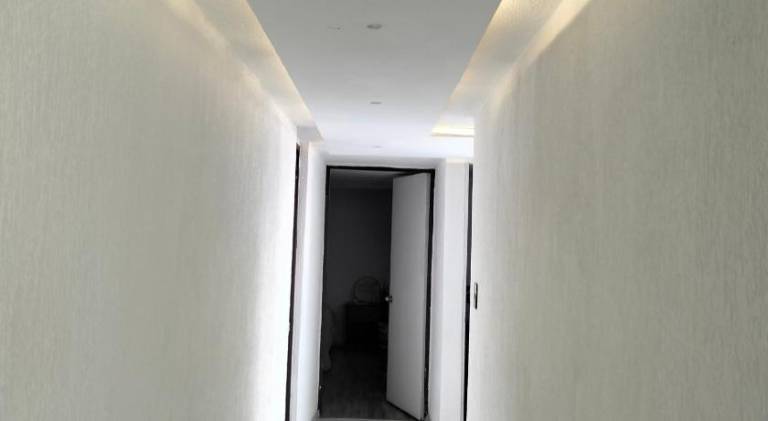 Zona Angelopolis una o dos habitaciones compartidas — photo 4
