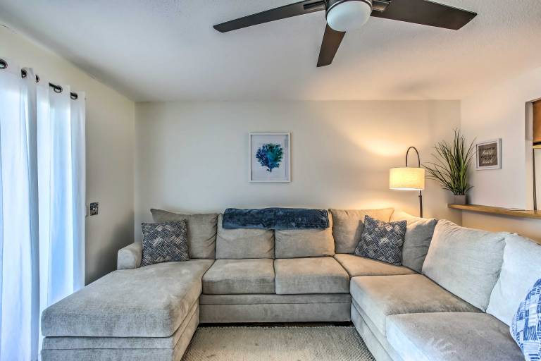 Condo w/ Pool Access - Walk to Beach! — photo 5