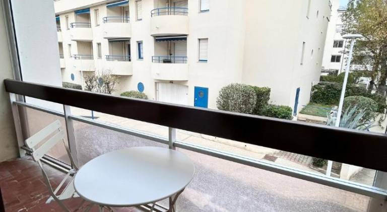 Rental apartment with 1 room for 4 persons — photo 4