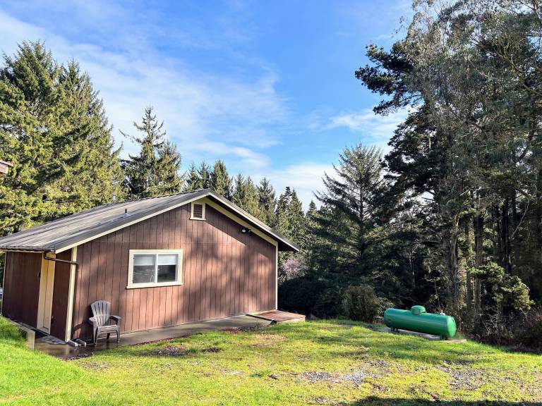 Cabin Loleta