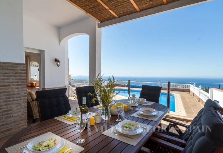 Villa 'Amani' with Sea View, Wi-Fi and Air Conditioning — photo 4