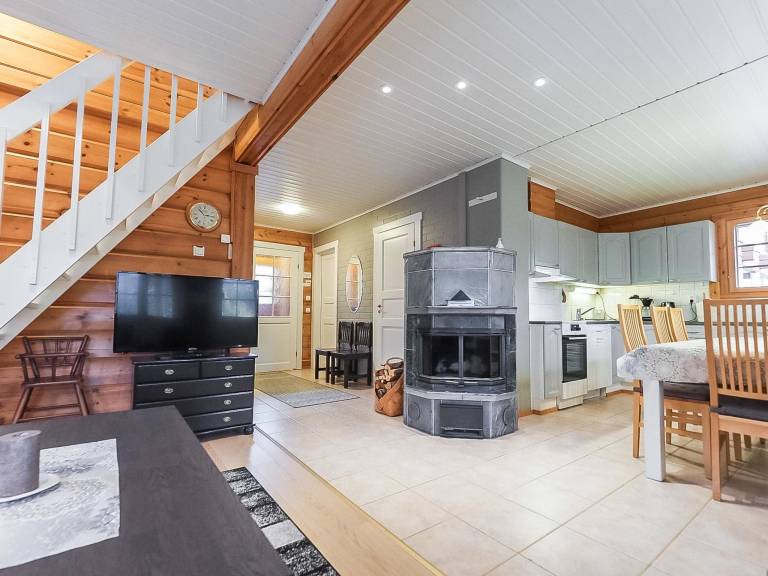 House with terrace & sauna — photo 2