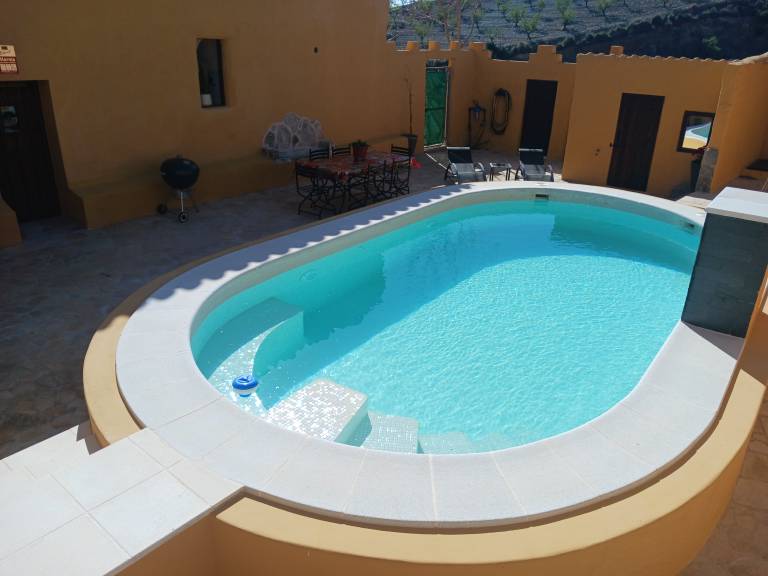 Vacation home with garden, barbeque & pool | Beach view in Almeria