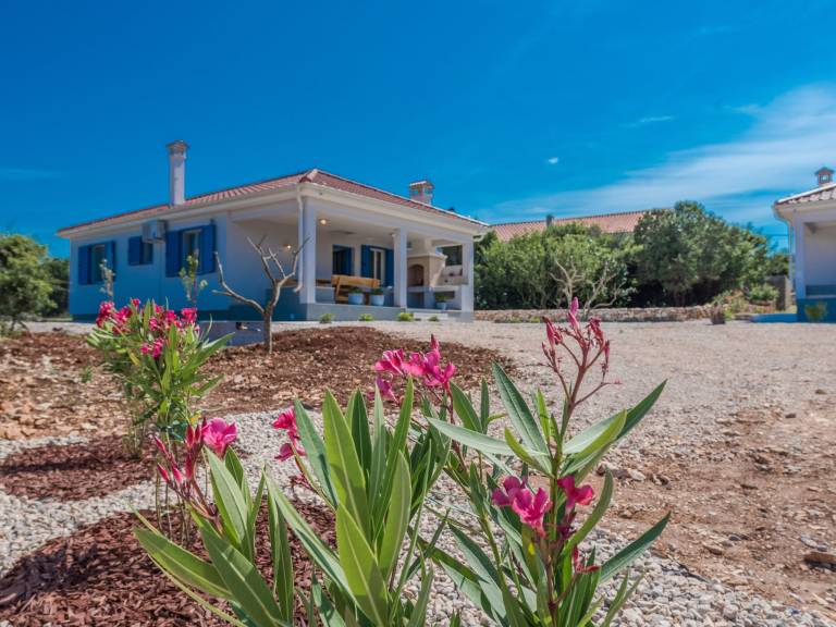 Ferienhaus in Veli Rat, Božava f&uuml;r max. 4 Personen