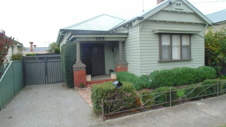 House Soldiers Hill