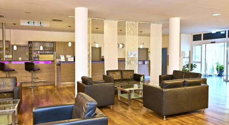 HESSE HOTEL Celle — photo 3