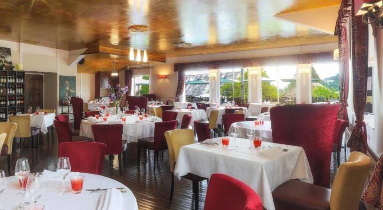 Logis Hotel-Restaurant Les Voyageurs — photo 3