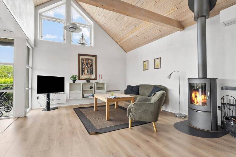 Fully equipped house with barbecue, patio & yard | Sea view | Close to the beach | Pet-friendly — photo 5