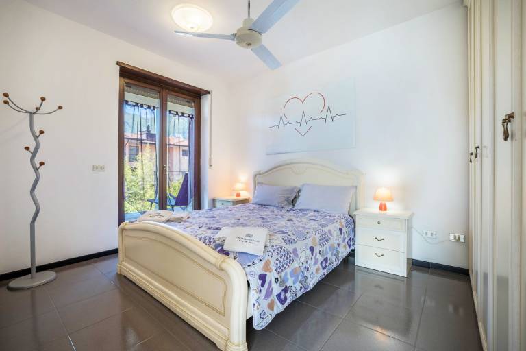 Holiday Apartment "Holiday Speed" with Mountain View, Private Terrace & Wi-Fi — photo 4