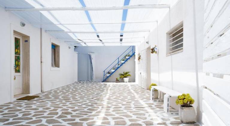 Villa with 5 rooms for 11 persons — photo 3