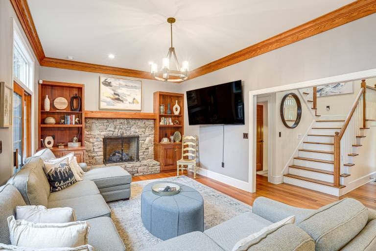 Boone Home w/ Fire Pit - Near App Ski & Sugar Mtn! — photo 5