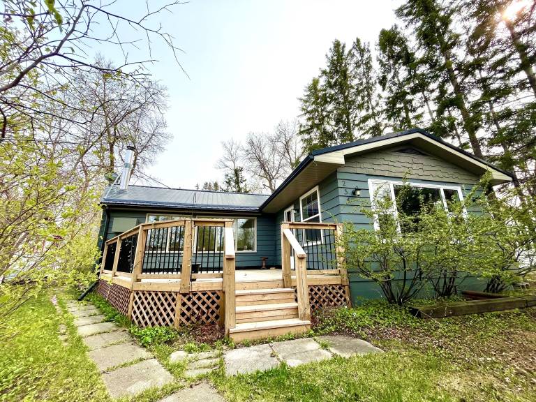 Cabin Winnipeg Beach
