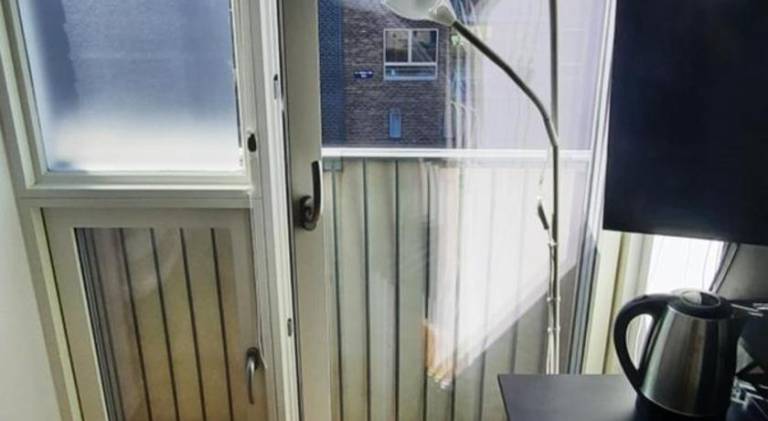 Cosy room in Copenhagen townhouse — photo 4