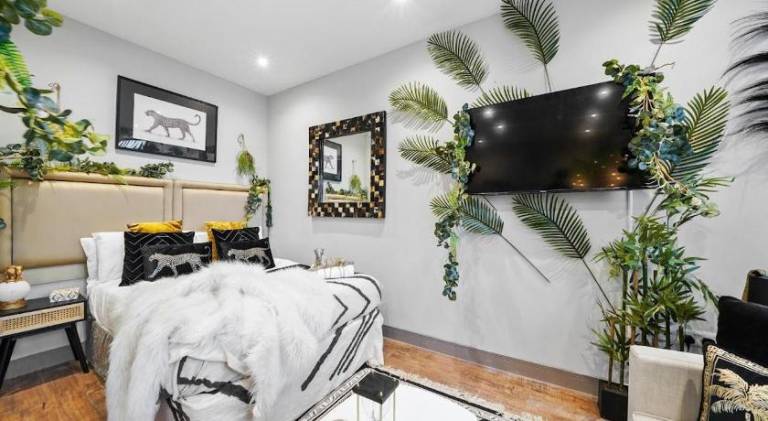 Boho Jungle - Luxury 1bed Apt- Long stay Discounts — photo 2