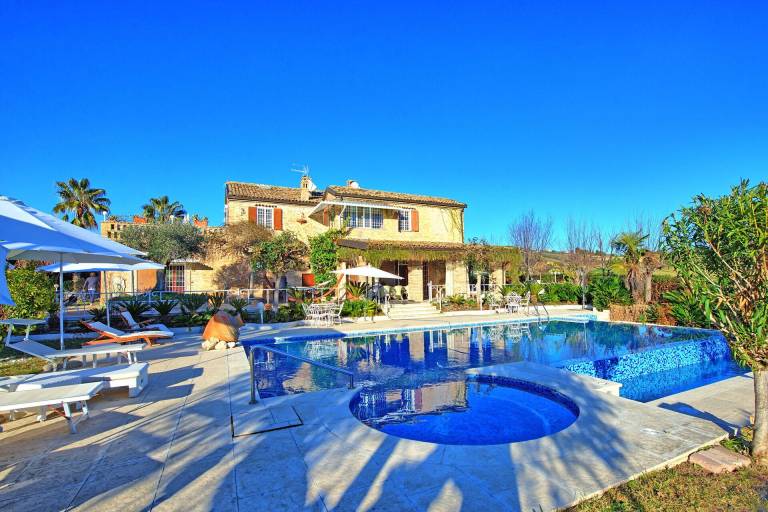 Child-friendly villa with garden, barbecue & terrace | Dogs allowed — photo 4