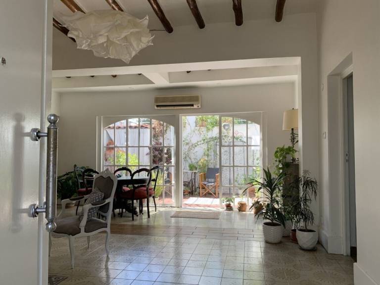 Hus Mendoza