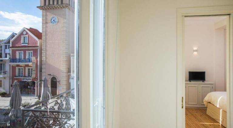 Apartment with patio | Dogs allowed — photo 2