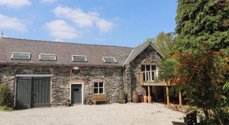 House with 5 rooms for 11 persons in Llangollen