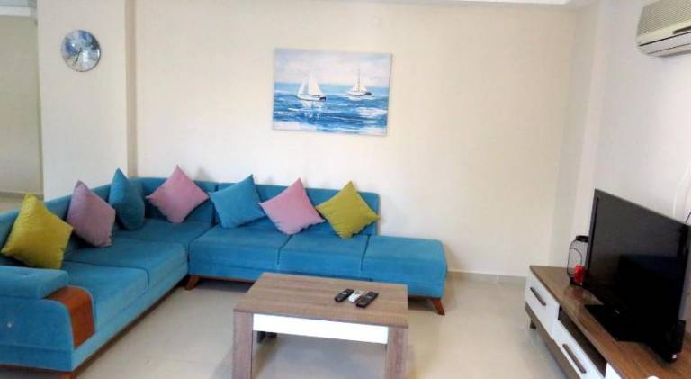 Villa with patio, garden & pool — photo 2