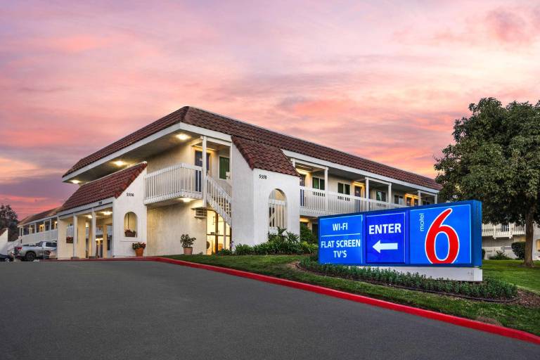 Motel 6 Carpinteria, CA - Santa Barbara - South in Carpinteria, CA