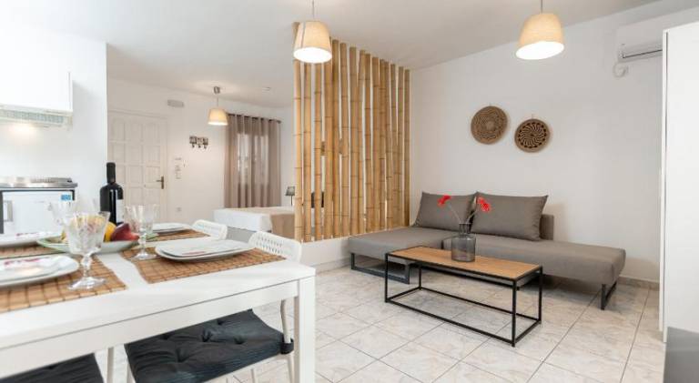 Apartment with terrace | Next to the beach | Pets allowed — photo 3
