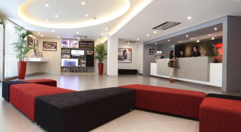 Red Planet Cubao Aurora Boulevard — photo 4