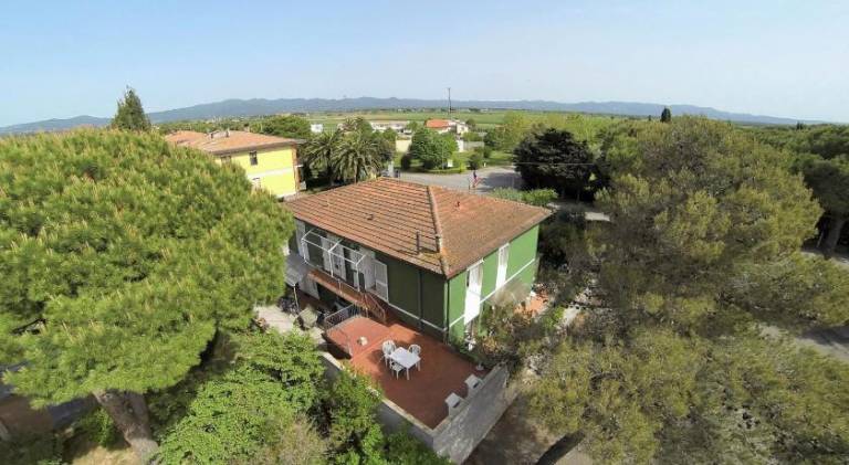 Apartment with 1 room for 5 persons in Bibbona