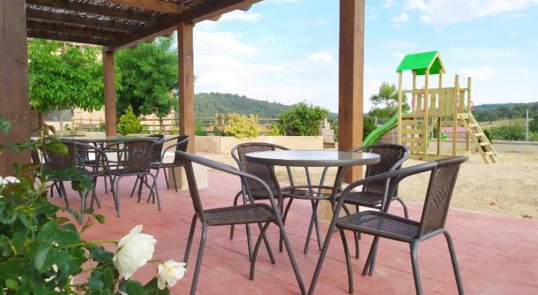 Rental apartment with 4 rooms for 8 persons — photo 4