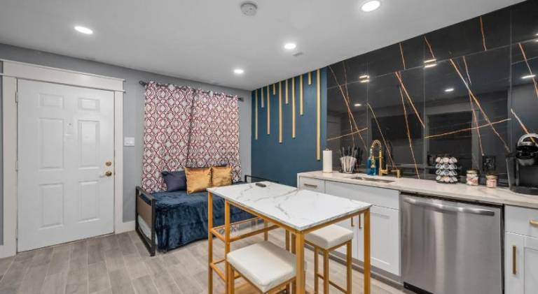 Beautiful rental apartment with pool | Pets allowed — photo 5