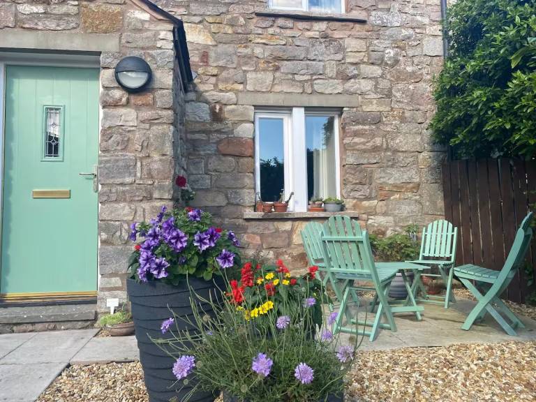 Cottage Bolton