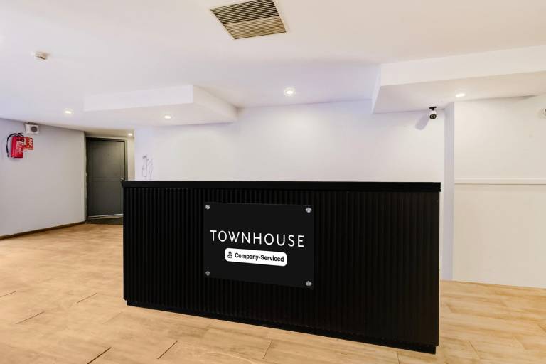 Super Townhouse Lakdikapul — photo 2