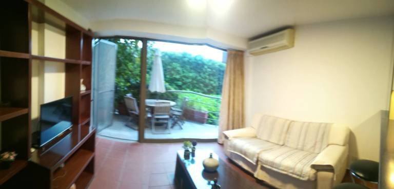 Holiday apartment with pool | Garden view — photo 4