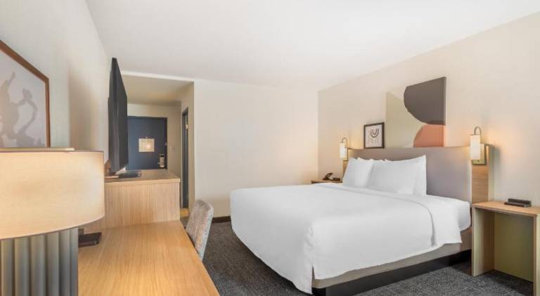 Spark by Hilton Knoxville North I-75 — photo 2
