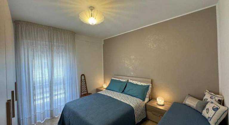 Holiday apartment with 2 rooms for 6 persons — photo 2