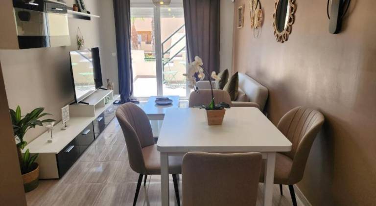 Ample rental apartment with pool | Beach nearby | Pets allowed — photo 2