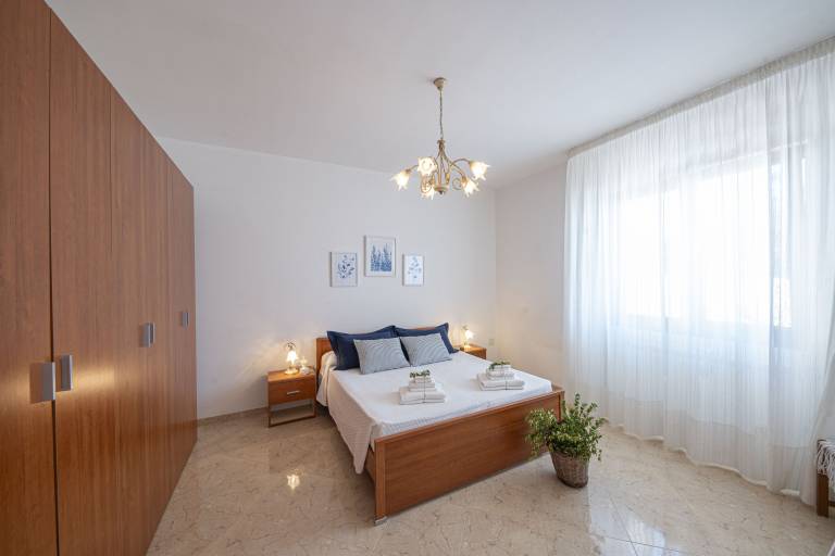 Mirto Apartment with Private Terrace, Wi-Fi and Air Conditioning in Gagliano del Capo