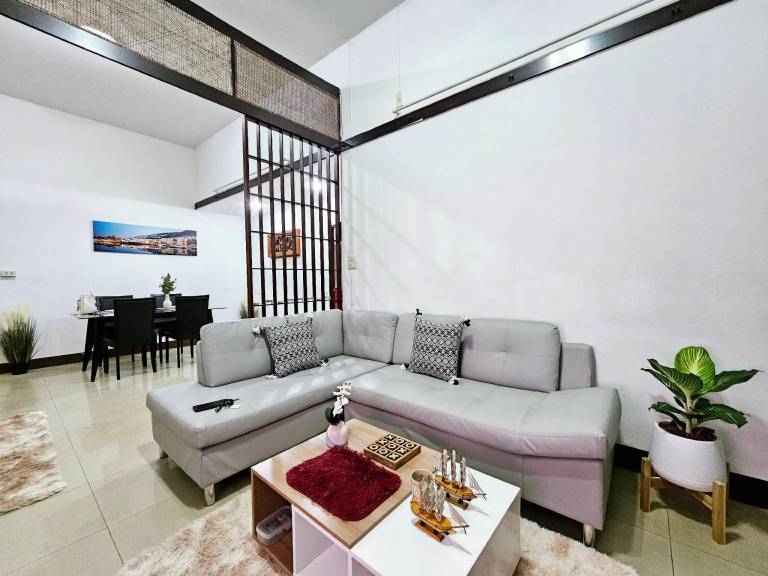 Pleasant villa with garden & grill | Perfect for remote work | Pets allowed — photo 4