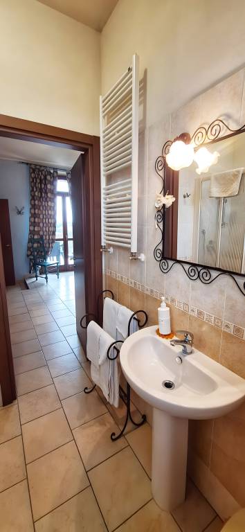 Room 'Agriturismo Cascina Favorita - Q2' with Shared Garden and Wi-Fi — photo 3