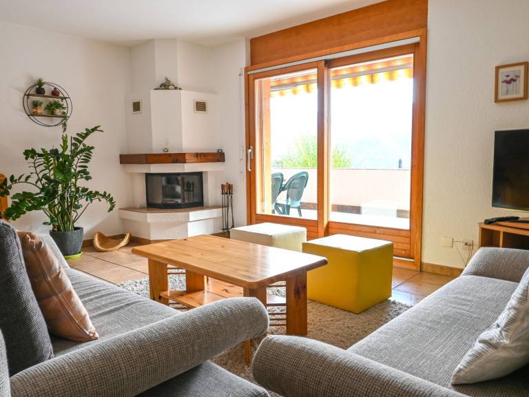 Apartment with grill | Mountain view — photo 2