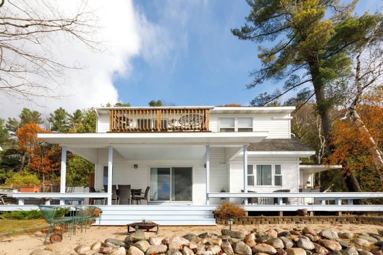 House Crystal Lake