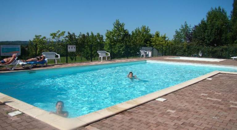 CAMPING LES GRAVES — photo 2