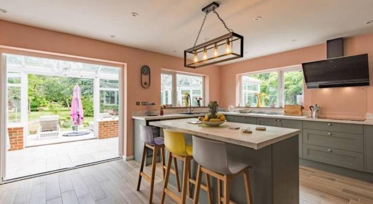 100 m&sup2; Ferienhaus