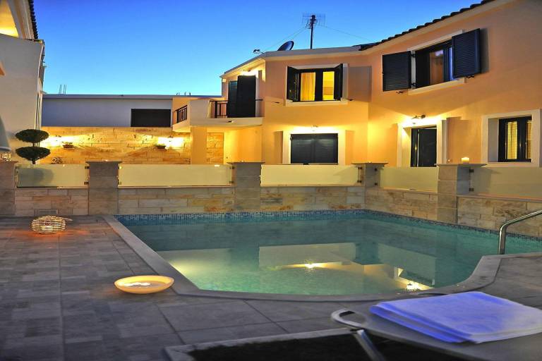 holiday home Panormo Villa Ortansia or Peonia