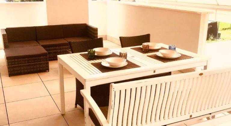 Holiday apartment with pool — photo 3