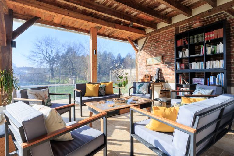 Family-friendly beautiful house with garden, terrace & BBQ | Garden view | Pets allowed — photo 2
