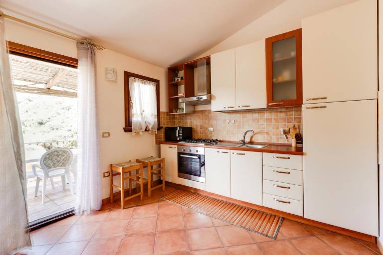 Holiday apartment with terrace — photo 3