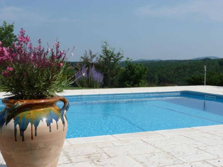 Lovely gite with private pool, patio & barbeque | Pets are welcome — photo 2
